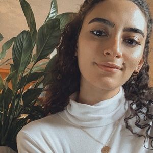 Meet your Posher, Sandra